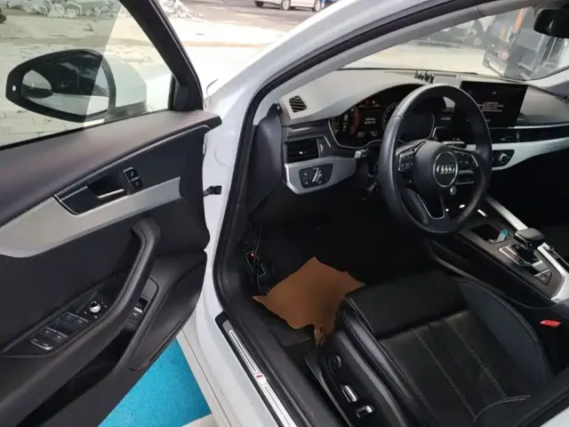 Audi A4L — Фото автомобиля 15