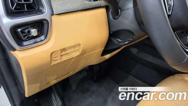 Kia Sorento Sorento 4-е поколение Дизель 2.2 2WD — Фото автомобиля 17