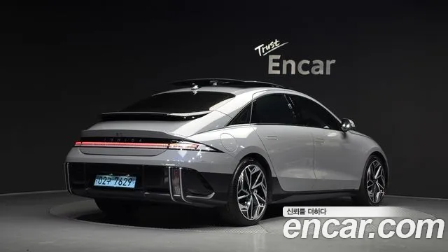Hyundai Ioniq 6 — Фото автомобиля 2