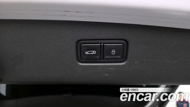 Genesis GV70 2.2 Дизель 2WD — Фото автомобиля 26