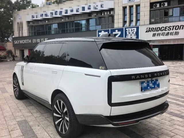 Land Rover Range Rover — Фото автомобиля 7