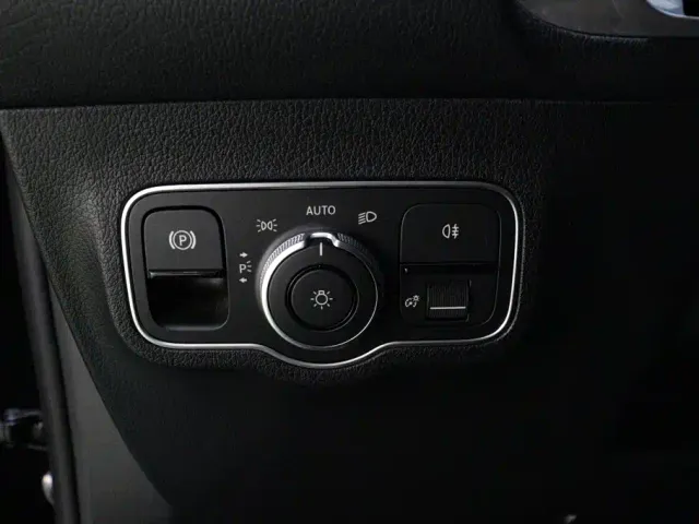 Mercedes-Benz GLB-Class — Фото автомобиля 19