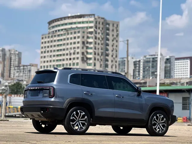 Haval Big Dog — Фото автомобиля 9