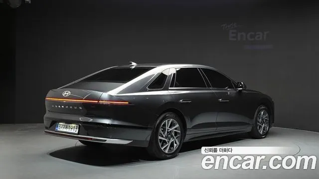 Hyundai Grandeur GN7 — Фото автомобиля 2