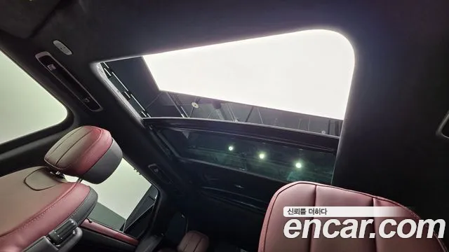 Land Rover Range Rover Sport — Фото автомобиля 18