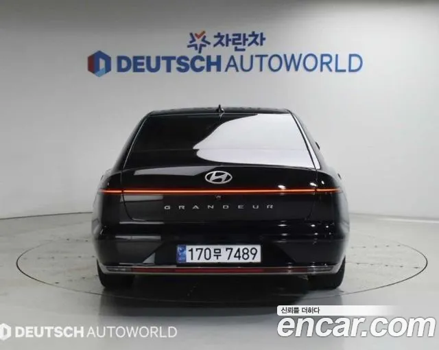 Hyundai Grandeur Grandeur (GN7) 2.5 Бензин 2WD — Фото автомобиля 4