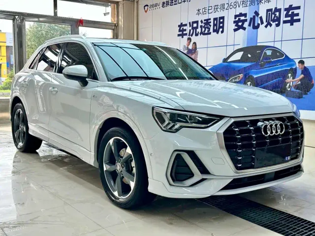 Audi Q3 — Фото автомобиля 3