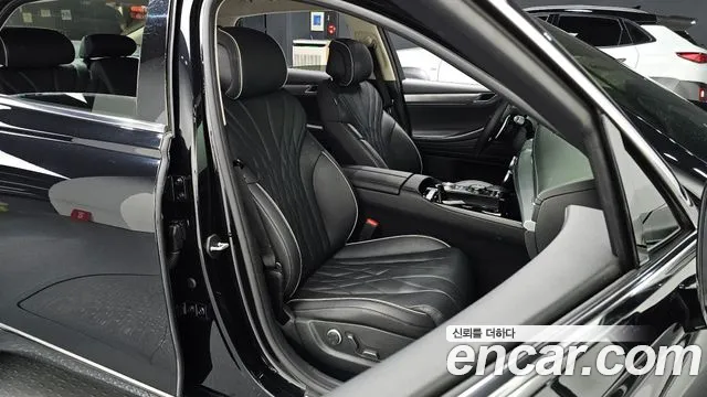 Genesis G80 Бензин 2.5 турбо AWD — Фото автомобиля 23