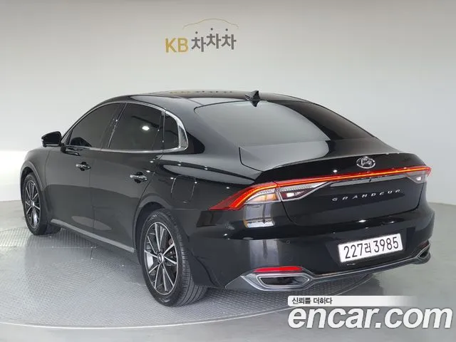 Hyundai Grandeur Новый Grandeur IG — Фото автомобиля 5