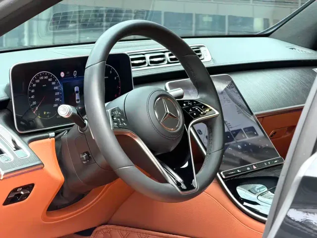 Mercedes-Benz S-Class — Фото автомобиля 6