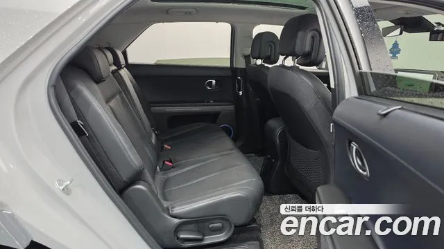 Hyundai Ioniq 5 — Фото автомобиля 11