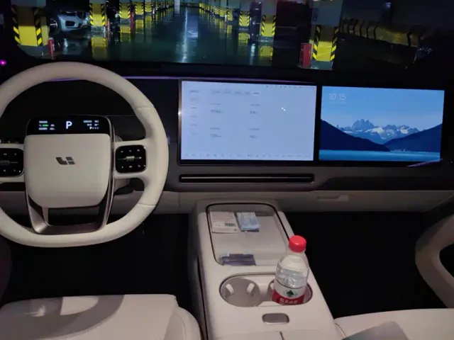 Li Auto i6 — Фото автомобиля 13