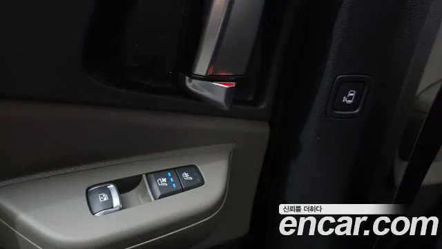 Kia Carnival 4th Gen — Фото автомобиля 29
