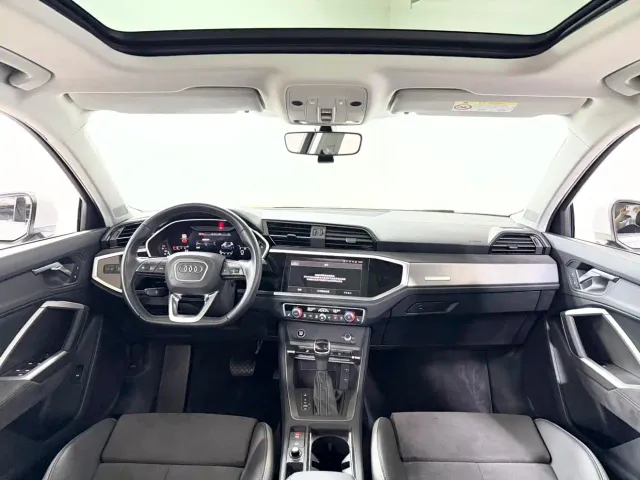 Audi Q3 — Фото автомобиля 12
