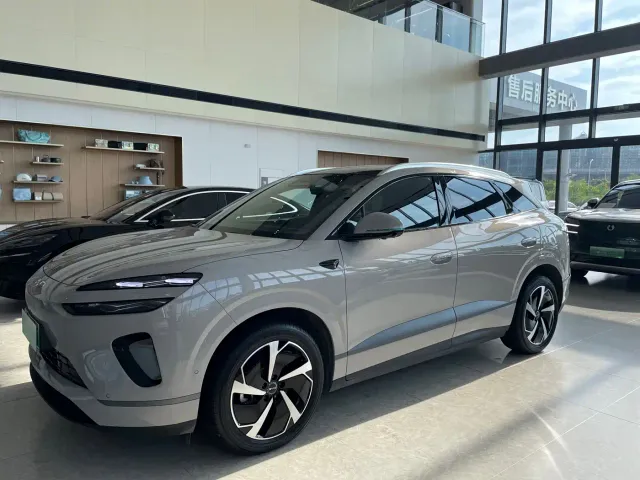 BYD Sealion 06 New Energy 2025 DM-i 170 Pilot Plus Edition — Фото автомобиля 3