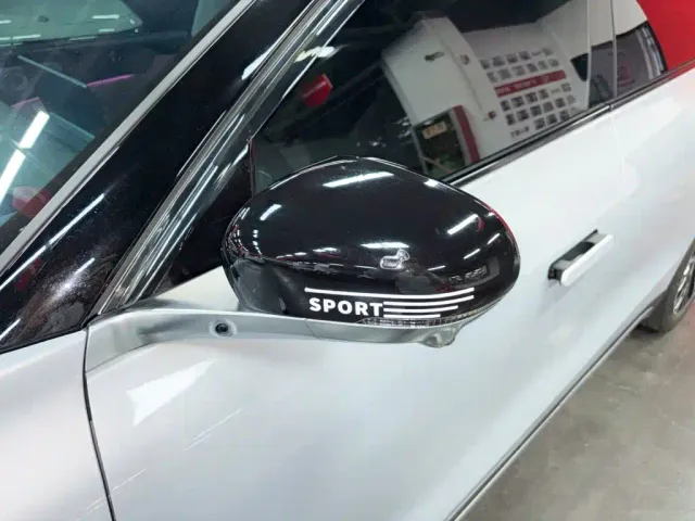 Leapmotor C11 — Фото автомобиля 14