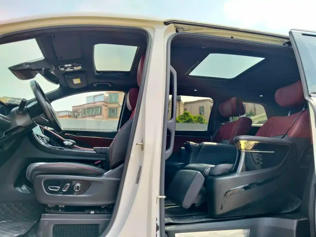 GAC Trumpchi M8 — Фото автомобиля 14