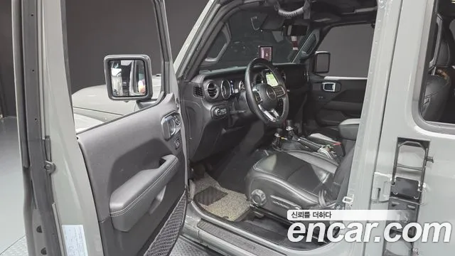 Jeep Wrangler Wrangler (JL) — Фото автомобиля 10