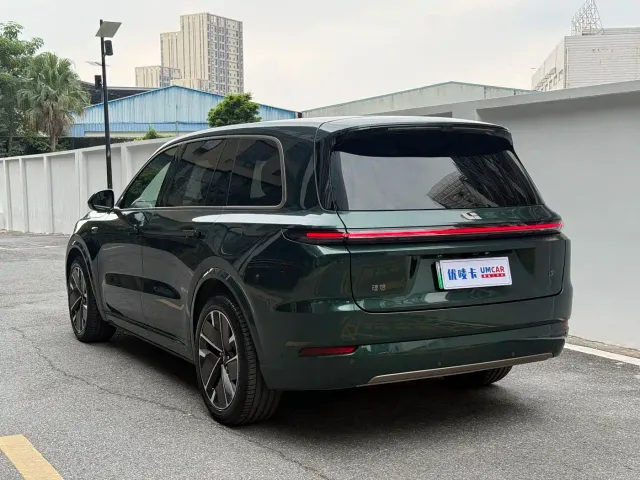 Li Auto L9 — Фото автомобиля 4