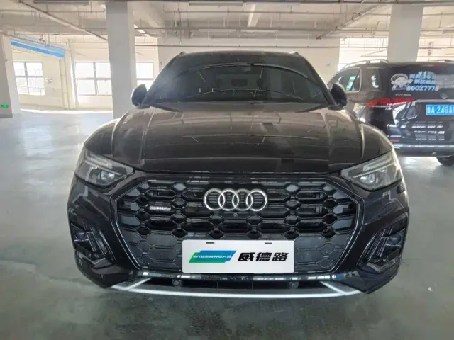 Audi Q5L — Фото автомобиля 7