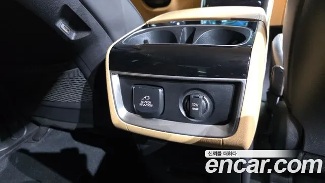 Kia Canival Carnival 4 поколение Бензин 9 мест Signature — Фото автомобиля 20