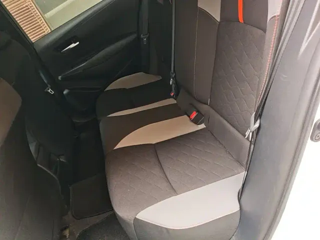 Toyota Corolla — Фото автомобиля 16