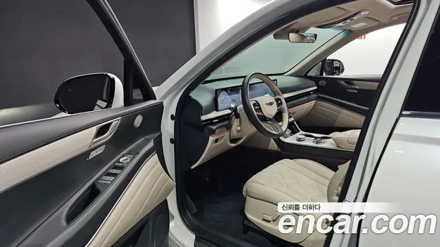 Genesis GV80 — Фото автомобиля 15