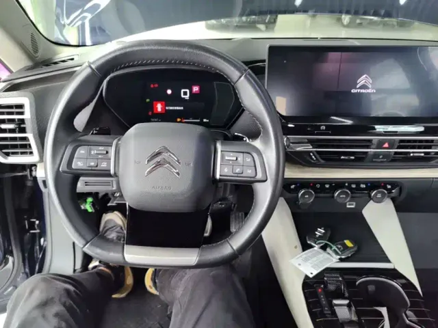 Citroen C5 X — Фото автомобиля 9