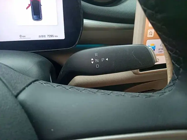 BYD Dolphin — Фото автомобиля 13