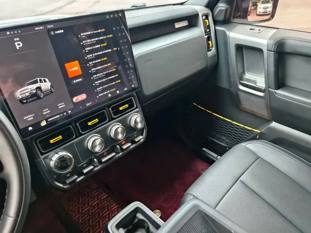 iCAR V23 — Фото автомобиля 12