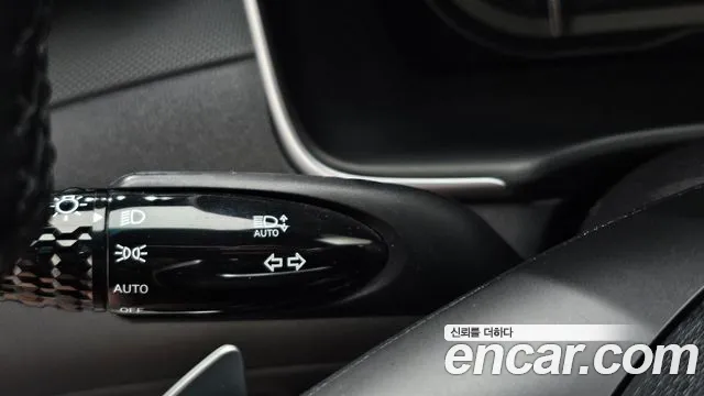 Hyundai Tucson Tucson (NX4) Дизель 2.0 2WD — Фото автомобиля 16