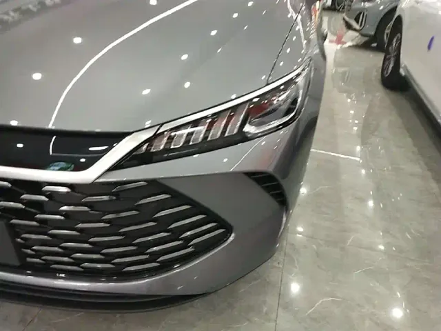BYD Qin PLUS — Фото автомобиля 23