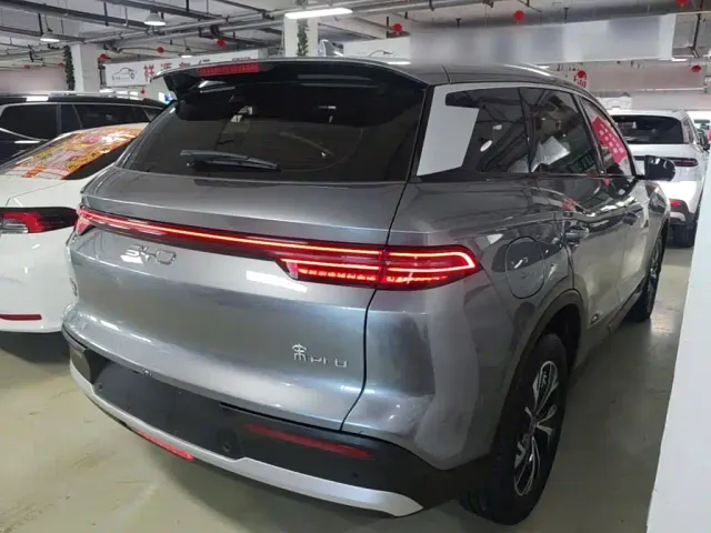 BYD Song Pro — Фото автомобиля 6