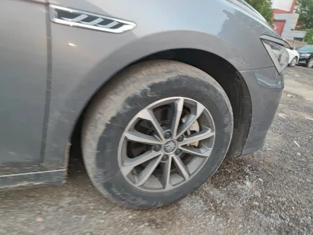 BYD Qin PLUS — Фото автомобиля 8