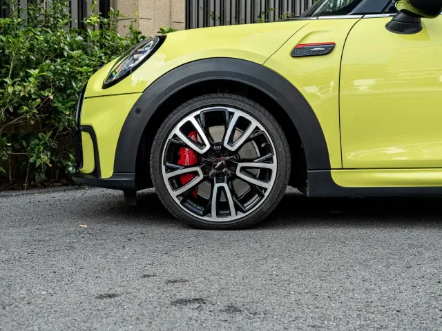 MINI John Cooper Works — Фото автомобиля 5