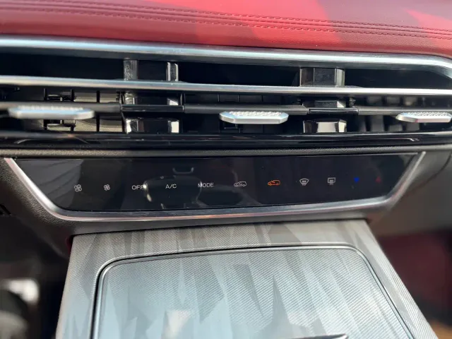 Jetour X70 Plus — Фото автомобиля 14