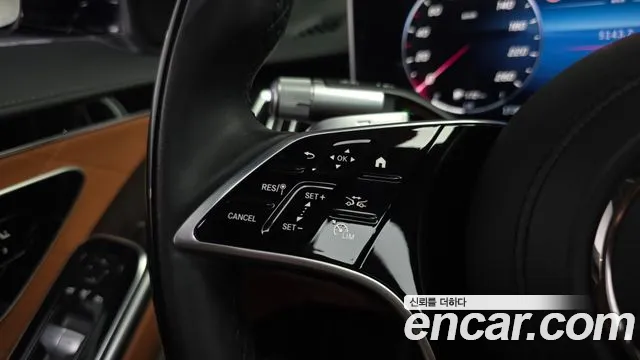 Mercedes-Benz S-Class — Фото автомобиля 30