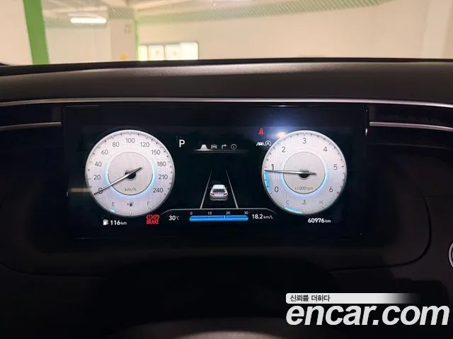 Hyundai Tucson Tucson (NX4) Дизель 2.0 2WD — Фото автомобиля 6