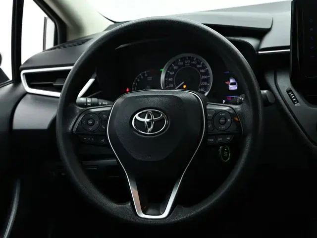 Toyota Corolla — Фото автомобиля 16