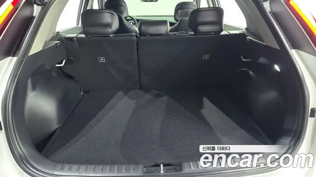 Kia Niro New — Фото автомобиля 25