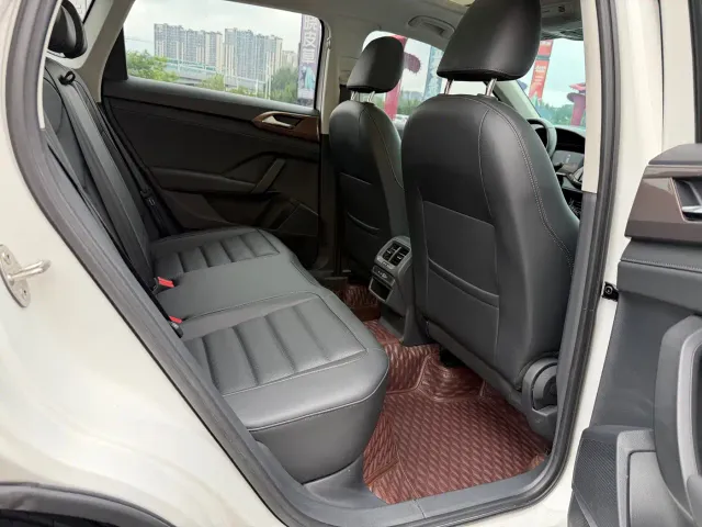 Volkswagen Tharu — Фото автомобиля 15