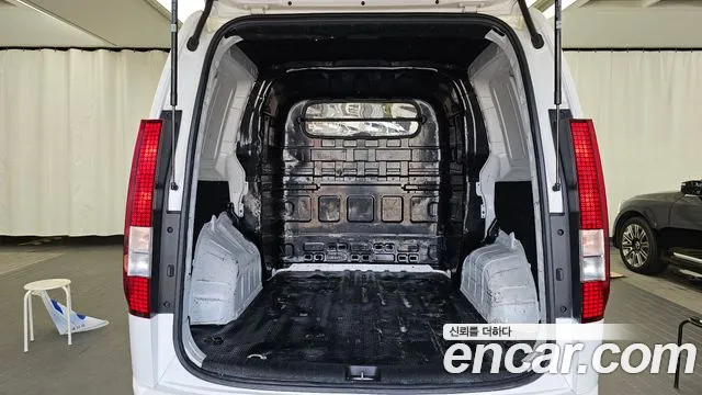 Hyundai Staria Staria Карго 5 мест — Фото автомобиля 20