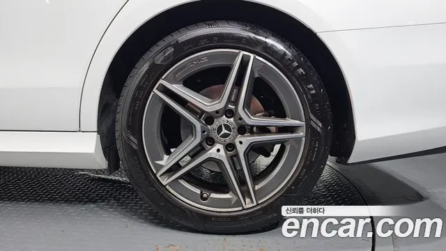Mercedes-Benz E-Class W213 — Фото автомобиля 6
