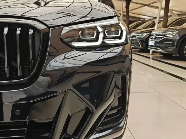 BMW X3 — Фото автомобиля 3