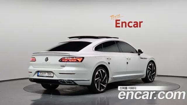 Volkswagen Arteon — Фото автомобиля 2