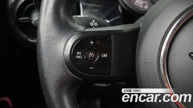 Mini Cooper Cooper 5 дверей Classic — Фото автомобиля 16
