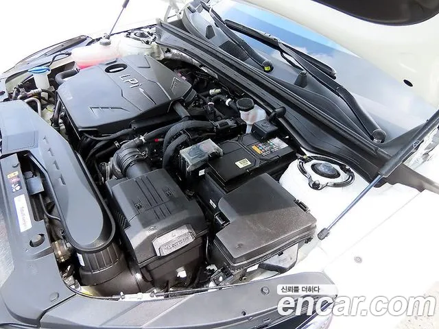 Kia K5 Новый K5 3 поколение 2.0 LPi(Для проката) — Фото автомобиля 19