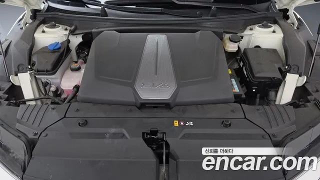 Kia EV6 New — Фото автомобиля 9