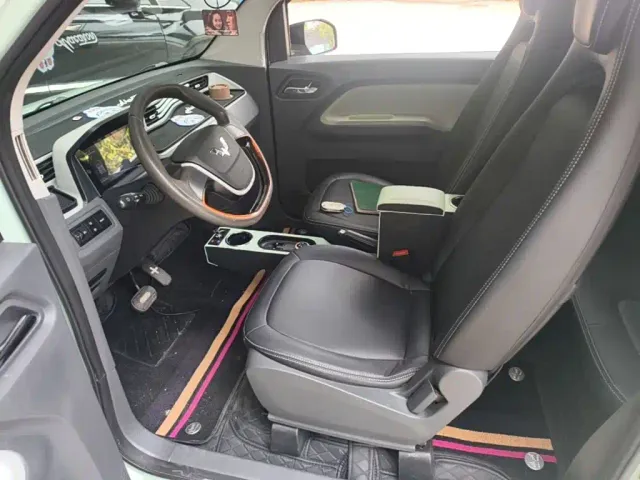 Wuling Hongguang Mini EV — Фото автомобиля 14