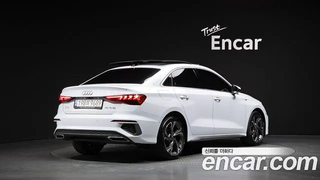 Фотография автомобиля — Audi A3 8Y